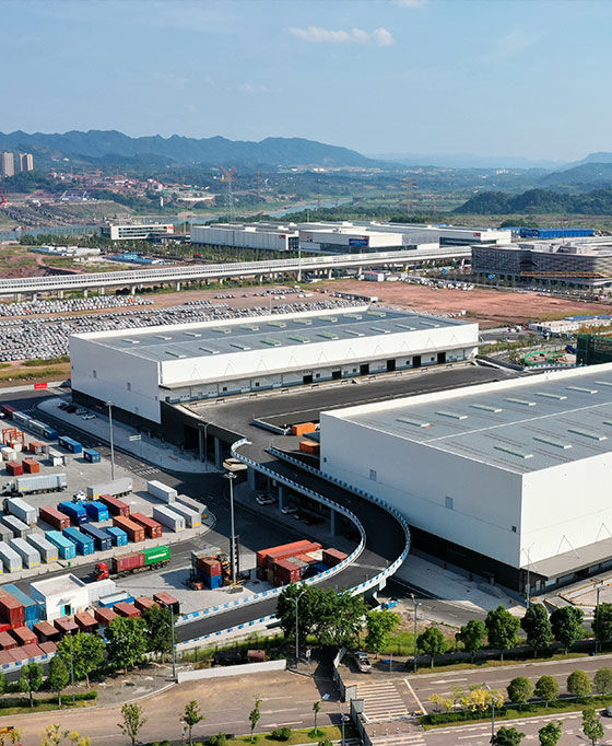 The corridor that cuts through time